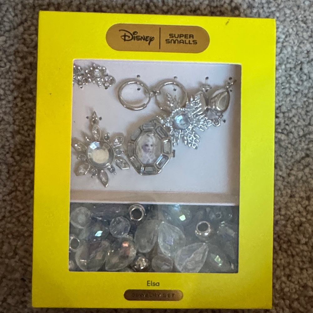 Elsa Earrings - Silver